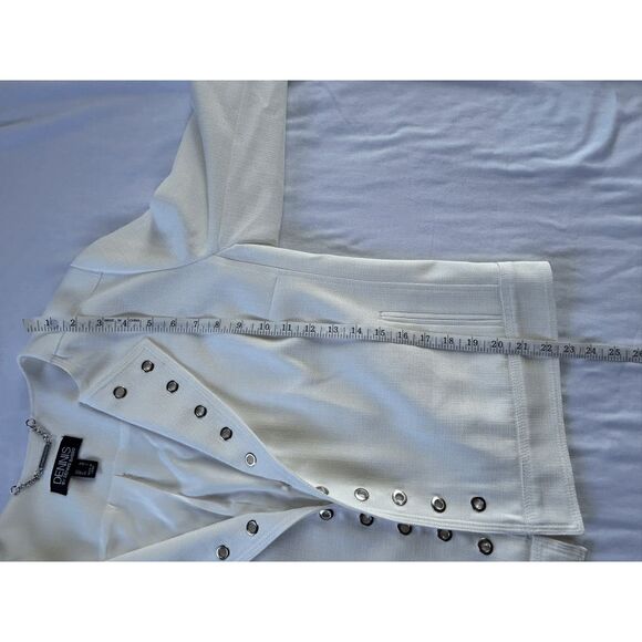 Dennis Basso White Dress Jacket Size Medium, Grommet Accents, Dressy, - Picture 4 of 6